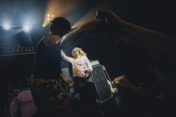 Charlotte Cooper, singer and bass player from The Subways live on For Eternity Tour 2025 at Hole44 in Berlin on 29.11.2025