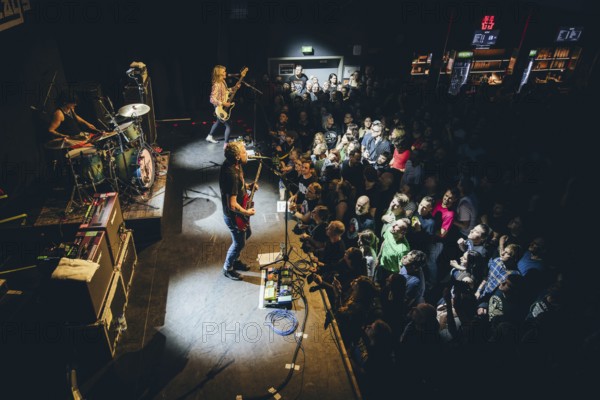 Billy Lunn (singer and guitarist), Camille Phillips (drummer) and Charlotte Cooper (singer and bassist) from The Subways live on For Eternity Tour 2025 at Hole44 in Berlin on 29.11.2025