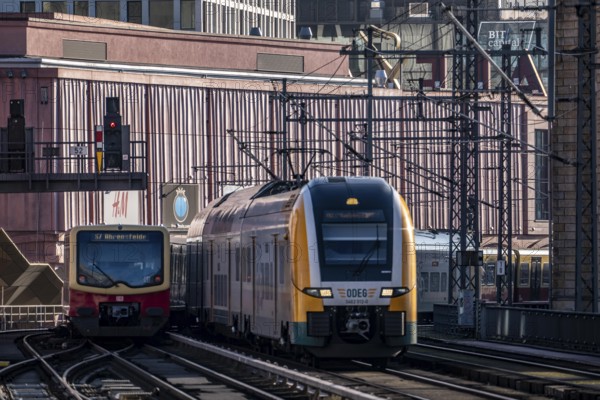 S-Bahn train, train, ODEG train, regional express, on line, at FriedrichstraÃŸe station, Berlin, Germany