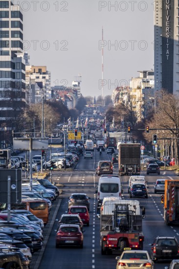 Heavy city traffic on the 17th of June road towards Ernst-Reuter-Platz, Berlin, Germany