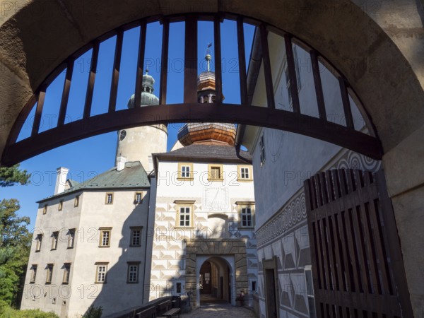 Lemberk Castle, Archway, Fairytale Castle, Lusatian Mountains, Bohemia, Czech Republic