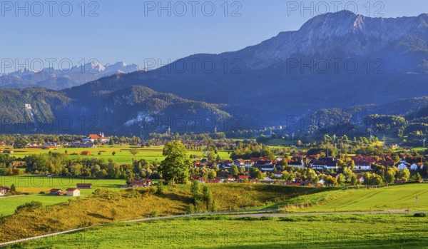View of the village and monastery of Schlehdorf with Herzogstand 1731m, GroÃŸweil, Loisachtal, Das Blaue Land, Upper Bavaria, Bavaria, Germany