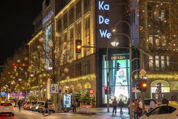 The KaDeWe, department store of the West on TauentzienstraÃŸe in Christmas light decoration, Berlin, Germany