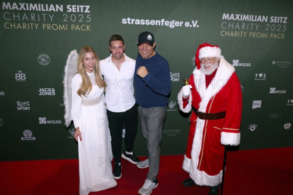 Ramon Roselly, Axel Schulz. Charity Celebrity Pack 2025 campaign for street sweeps e.V. at Bikini Berlin, 26.11.2025