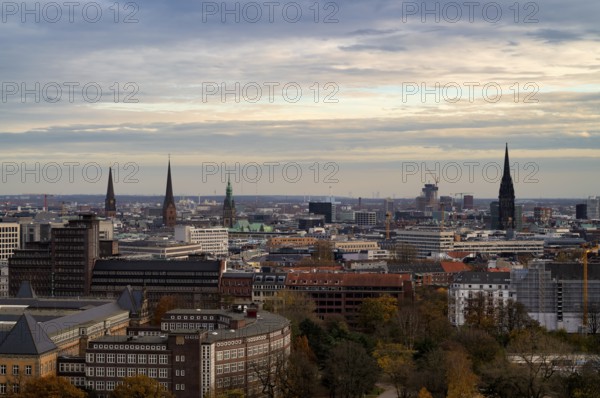 Town Hall, Elbtower Ruin, Planned by Signa Holding, René Benko, Bankruptcy, St. Nikolai Church Tower Memorial, Church, St. Petri, St. Jacobi, Free and Hanseatic City of Hamburg, Germany