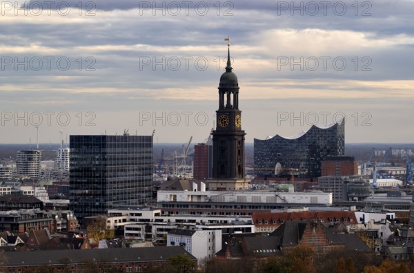 Elbe Philharmonic Hall, Elphie, Evangelische Hauptkirche St. Michaelis, Michel for short, Tower am Michel, Free and Hanseatic City of Hamburg, Germany