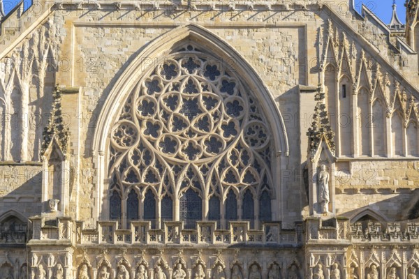 Exterior of the Great West Window, Exeter cathedral church, Exeter, Devon, England, UK