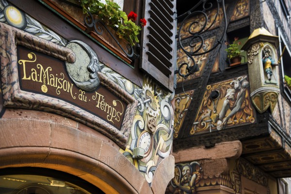 Artfully painted half-timbered houses, SÃ©lestat, Schlettstadt, Alsace, Bas-Rhin department, France