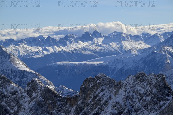 View of the Wetterstein Mountains from the mountain station of the Zugspitz cable car (2962 m), Grainau municipality, Garmisch-Partenkirchen district, Bavaria, Germany