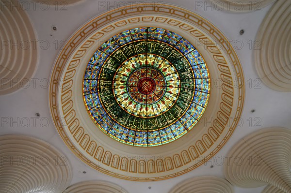 Jame' Asr Hassanil Bolkiah Mosque, Colorful iron-wrought cupola, Bandar Seri Begawan, Brunei