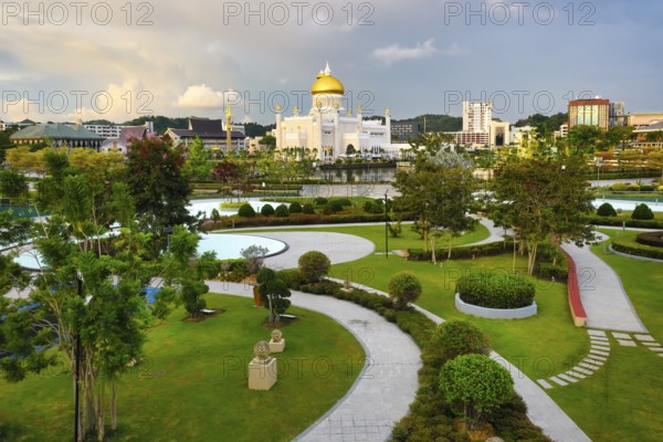 Masjid Omar Ali Saifuddien Mosque, Bandar Seri Begawan, Brunei