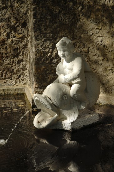 Fountain with figure, castle park, Fulda City Palace, Hesse, Germany