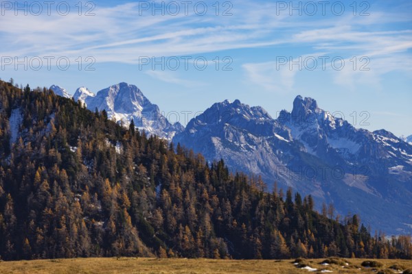 Trattberg Alm with view of the Dachstein massif with BischofsmÃ¼tze, Osterhorn Group, Salzkammergut, Province of Salzburg, Austria