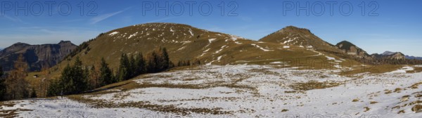 Snowfield on the Trattberg Alm with Hoher First, Osterhorn Group, Salzkammergut, Province of Salzburg, Austria