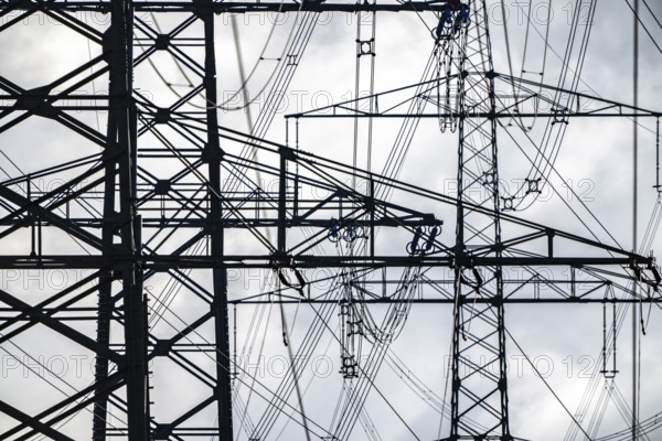 380-kV high-voltage overhead line, new building, along the A57 motorway, near Meerbusch, high-voltage masts, North Rhine-Westphalia, Germany