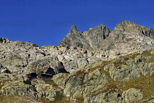 Mountain Hut, Refuge du Lac Blanc, Chamonix-Mont-Blanc, Haute-Savoie, France