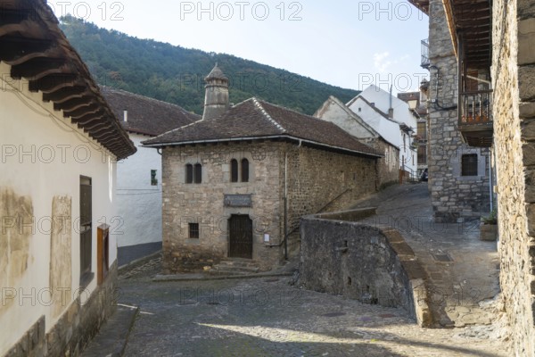 Casa Mazo ethnological museum, Echo or Hecho, Valle de Hecho, Pyrenees Mountains, Huesca province, Aragon, Spain