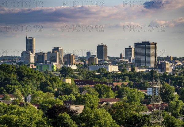 Skyline of Essen city centre, town hall on the right, RWE tower on the left, North Rhine-Westphalia, Germany