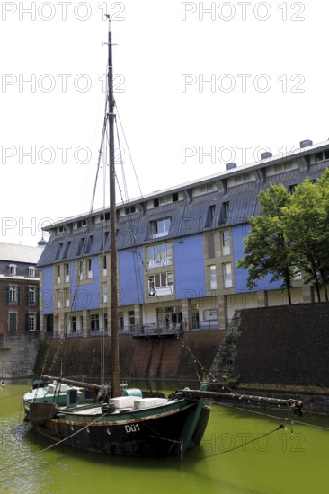Ship Aalschokker DÜ1 in the Old Harbour, Düsseldorf, North Rhine-Westphalia, Germany