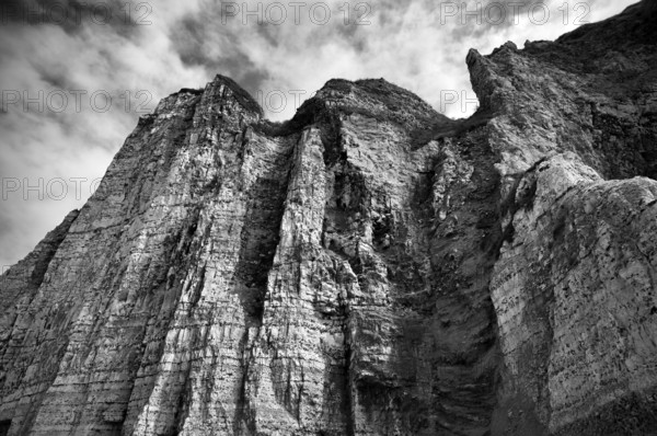 Cliff, cliffs, coastal landscape, rock formation, cloudy sky, black and white, Yport, chalk cliffs, alabaster coast, La Côte d'Albâtre, Normandy, Seine-Maritime, France