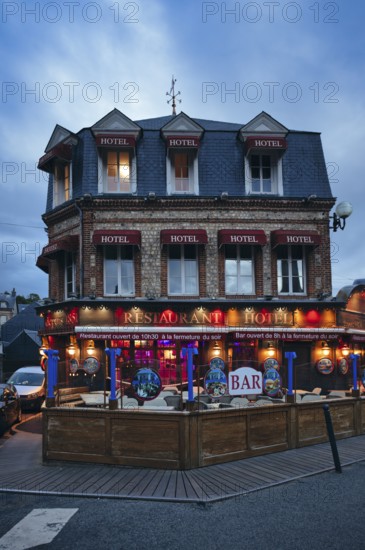 Hotel Restaurant de la tavern des Deux Augustins, blue hour, evening, dusk, Étretat, Normandy, Seine-Maritime, France