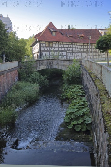 Armoury museum built in 1668, half-timbered house, back, bridge over the Lauter, stream, Suhl, Franconia, Thuringia, Germany