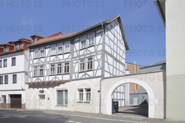 White new half-timbered house with archway, Schmalkalden, Franconia, Thuringia, Germany