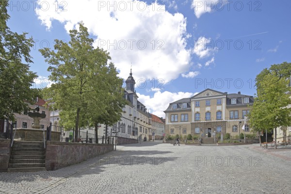 Renaissance town hall, Hennebrunnen and Amtshaus, GoetheStadtMuseum, Goethemuseum, market square, Ilmenau, Thuringian Forest, Thuringia, Germany
