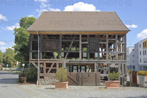 Tanner's barn, empty half-timbered house, half-timbered, scaffolding, barn, shell, without, no, wooden construction, wooden beams, emptiness, transparent, Ilmenau, Thuringian Forest, Thuringia, Germany