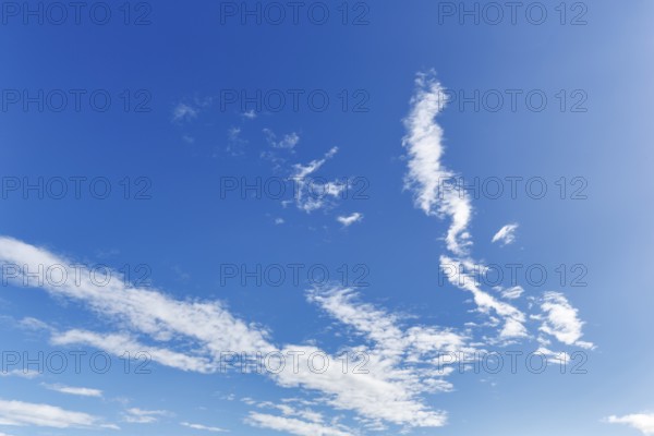 Cirrus, blue sky, sunbeams, format-filling, Hellnar, Snæfellsnes Peninsula, Snaefellsnes, West Iceland, Iceland