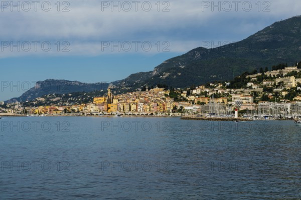 Town with colourful houses by the sea, Menton, Alpes Maritimes, Provence Alpes Cote d'Azur, French Riviera, South of France, France