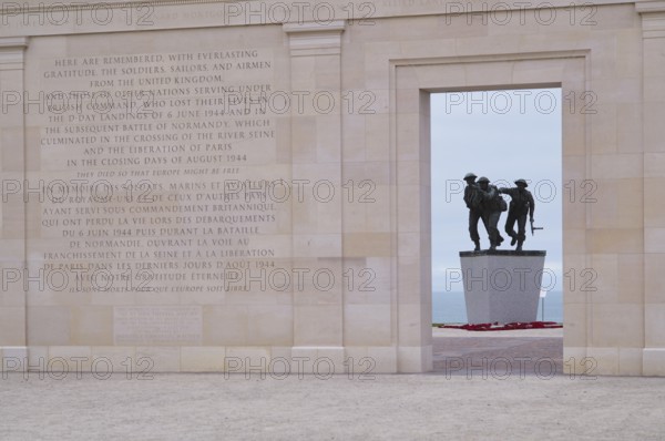 Three fighting soldiers, sculpture, British Normandy Memorial, war memorial, Ver-sur-Mer, D-Day, Operation Overlord, Gold Beach, Normandy, Calvados, France