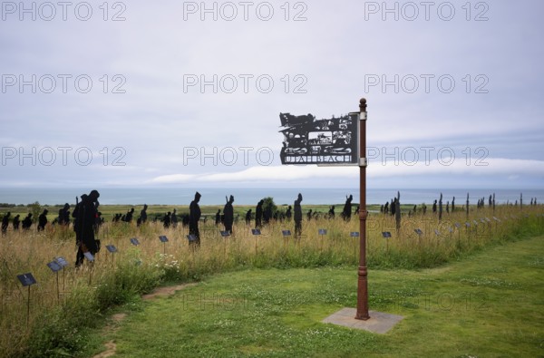 Installation, sign Utah Beach, Standing with Giants, honours the victims of the fallen British soldiers by personification, British Normandy Memorial, war memorial, Ver-sur-Mer, D-Day, Operation Overlord, Gold Beach, Normandy, Calvados, France
