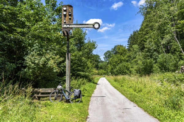 Sauerlandring cycle path, an 84 km long circular cycle path between the towns of Finnentrop, Eslohe, Schmallenberg and Lennestadt, mostly on former railway lines, here near Finnentrop-Serkenrode, old signalling systems, Sauerland, North Rhine-Westphalia, Germany