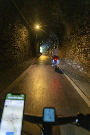 Sauerlandring cycle path, an 84 km long circular cycle path between the towns of Finnentrop, Eslohe, Schmallenberg and Lennestadt, mostly on former railway lines, Kückelheim Tunnel, 689 metres long, bat tunnel, winter quarters for bats, near Finnentrop, Sauerland, North Rhine-Westphalia, Germany
