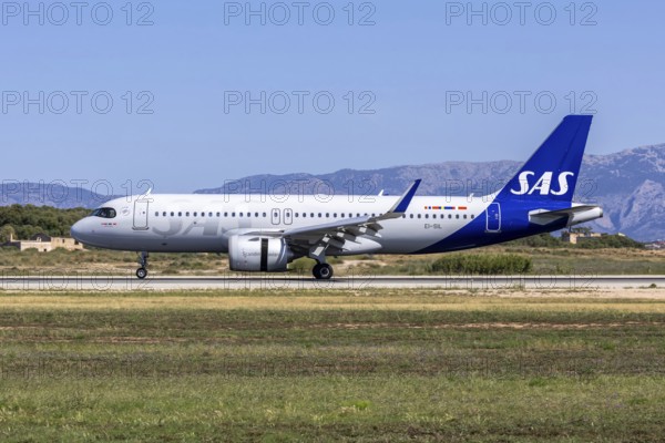 An Airbus A320neo aircraft of SAS Scandinavian Airlines with the registration number EI-SIL at Palma de Majorca Airport, Spain