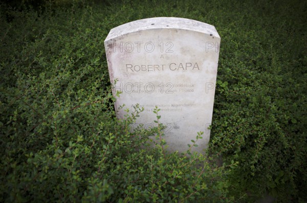 Separate memorial stone for war reporter Robert Capa, actually André Endre Erno Friedman, Mémorial des Réporters, memorial to freedom of the press, memorial to journalists and photographers killed in the line of duty, Bayeux, Normandy, Calvados, France