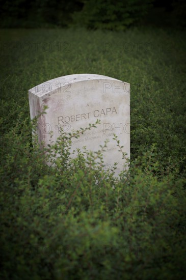Separate memorial stone for war reporter Robert Capa, actually André Endre Erno Friedman, Mémorial des Réporters, memorial to freedom of the press, memorial to journalists and photographers killed in the line of duty, Bayeux, Normandy, Calvados, France