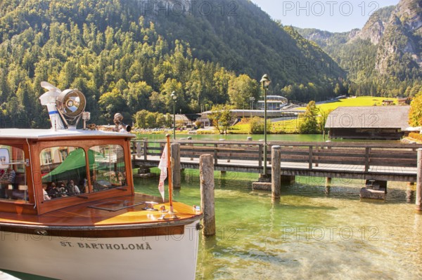 Ship St. Bartholomä, Königssee, mountain lake in the municipality of Schönau am Königssee, district of Berchtesgadener Land. Nestled between the steep slopes of the Watzmann and Hagengebirge mountains with a fjord-like character. It is one of the cleanest lakes in Germany. Navigation since the 18th century. Upper Bavaria, Bavaria