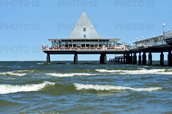 Heringsdorf pier, Ostseeheilbad Heringsdorf, Usedom Island, Mecklenburg-Vorpommern, Germany