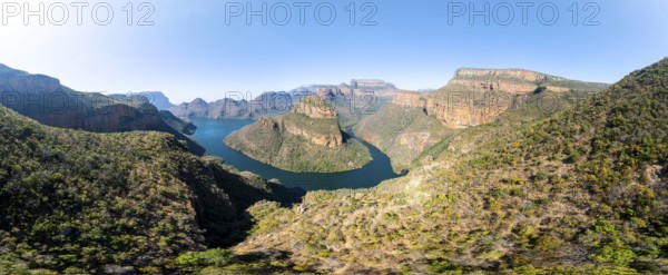 Panorama, Blyde River Canyon with Three Rondawels peak, view of canyon with Blyde River and Table Mountains, canyon landscape, Panorama Route, Mpumalanga, South Africa