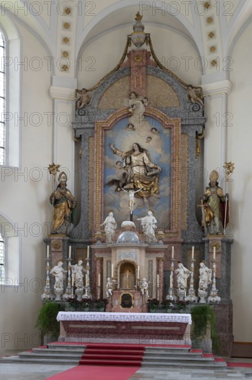 High altar of the parish church of St John, built 1717-19, Biberacher Str. 6, Ummendorf, district of Biberach, Baden-Württemberg, Germany