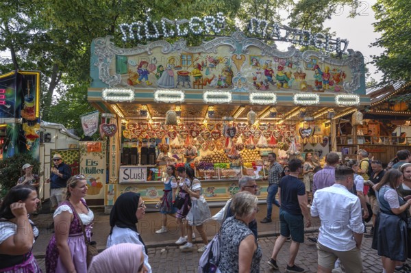 Showmen at the Erlangen Bergkirchweih, traditional twelve-day folk festival, Erlangen, Middle Franconia, Bavaria, Germany