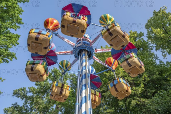 Showmen at the Erlangen Bergkirchweih, traditional twelve-day folk festival, Erlangen, Middle Franconia, Bavaria, Germany