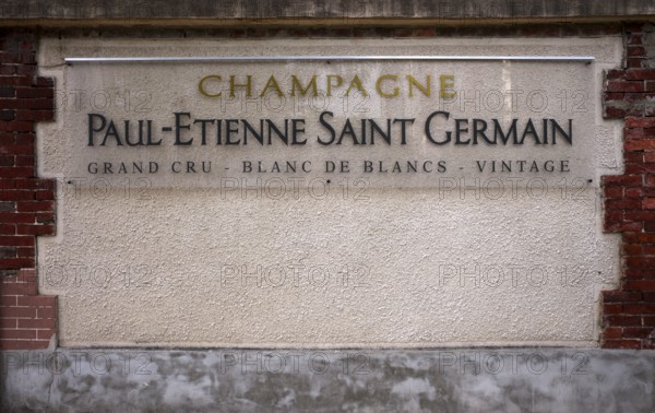 Head office, Headquarters, Champagne brand Champagne Paul-Etienne Saint Germain, Logo, Avenue de Champagne, Épernay, Marne, France