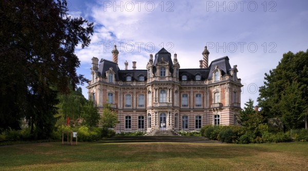 Town Hall, Hôtel de Ville, Mairie, formerly Hôtel Auban-Moët, Avenue de Champagne, Épernay, Champagne, Marne, France
