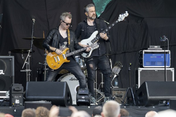 Simon McBride, guitarist, singer, producer, Northern Ireland, open air at the Citadel Music Festival, 13.07.2025, Zitadelle Spandau, Berlin, Germany < english> Simon McBride, guitarist, singer, producer, Northern Ireland, open air at the Citadel Music Festival, July 13th, 2025, Spandau Citadel, Berlin, Germany
