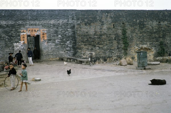 Hat Hing Wai walled village, Kam Tin, Yuen Long District, New Territories, Hong Kong, Asia 1964 home of Tang Clan of Punti people