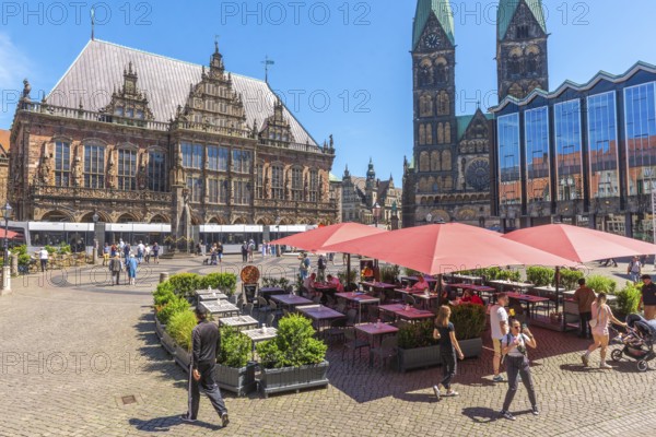 Market square with historic town hall, UNESCO World Heritage Site, cathedral with twin towers and state parliament with glass façade, Bremen parliament, restaurant, listed building, historic city centre, Hanseatic city of Bremen, Germany