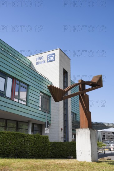 Detailansicht von der HNO Klinik, Universitätsklinik für Hals-, Nasen- und Ohrenheilkunde, moderne Architektur, Tübingen, Baden-Württemberg, Deutschland